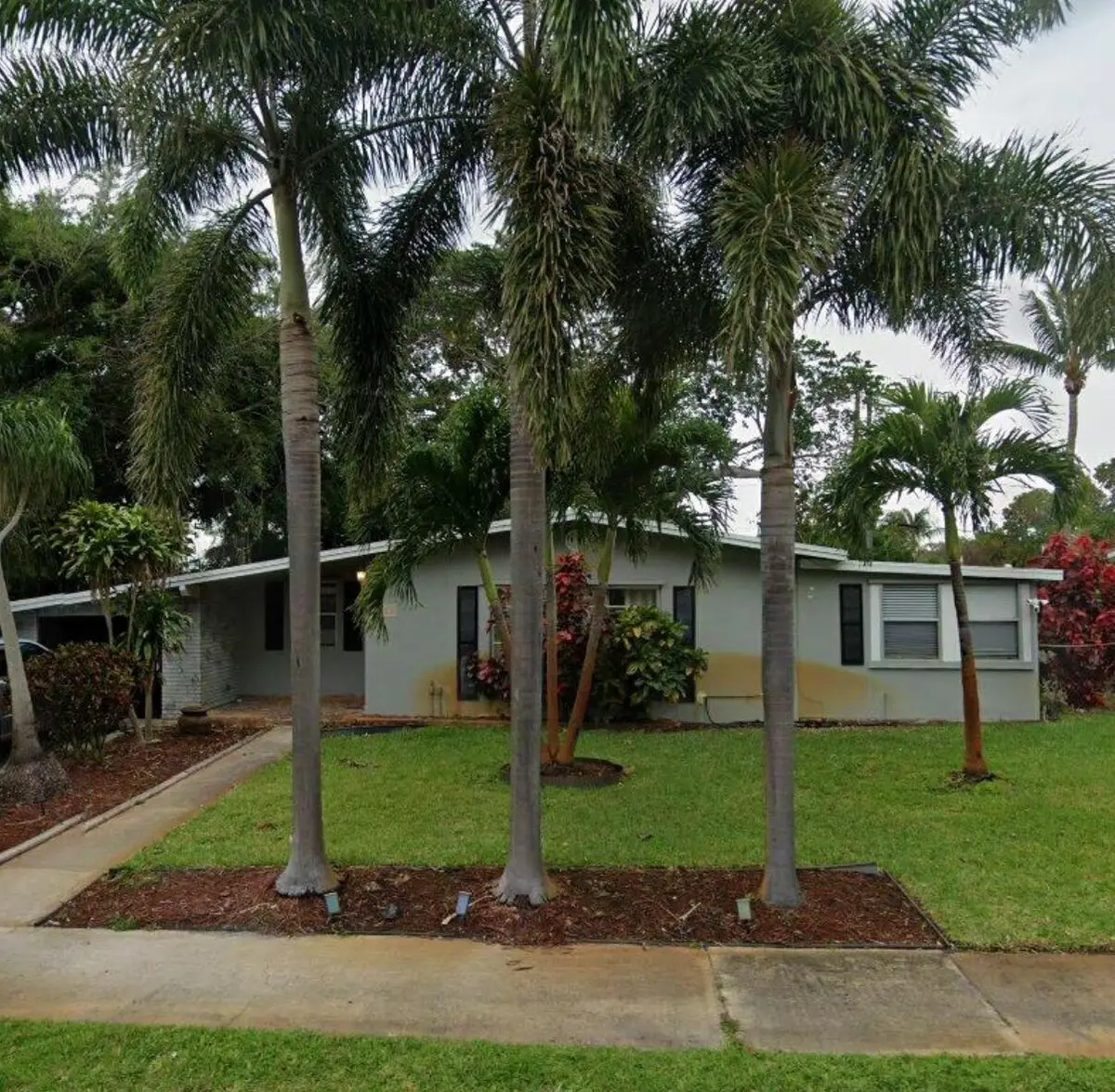 733 S 10th Place, Lantana, FL 33462 - Image #1