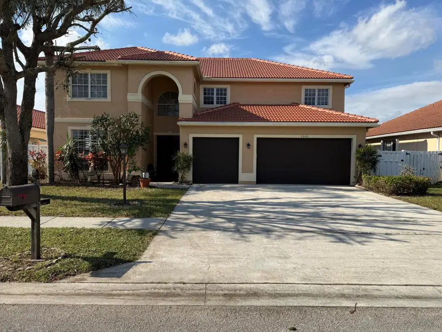 7065 Catalina Isle Drive, Lake Worth, FL 33467 - Image #2