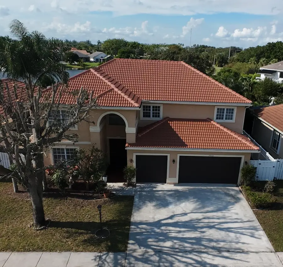 7065 Catalina Isle Drive, Lake Worth, FL 33467 - Image #3