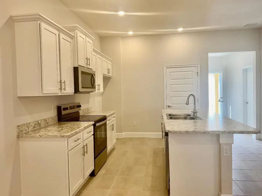 8662 Giovanni Avenue, Fort Pierce, FL 34951 - Image #2