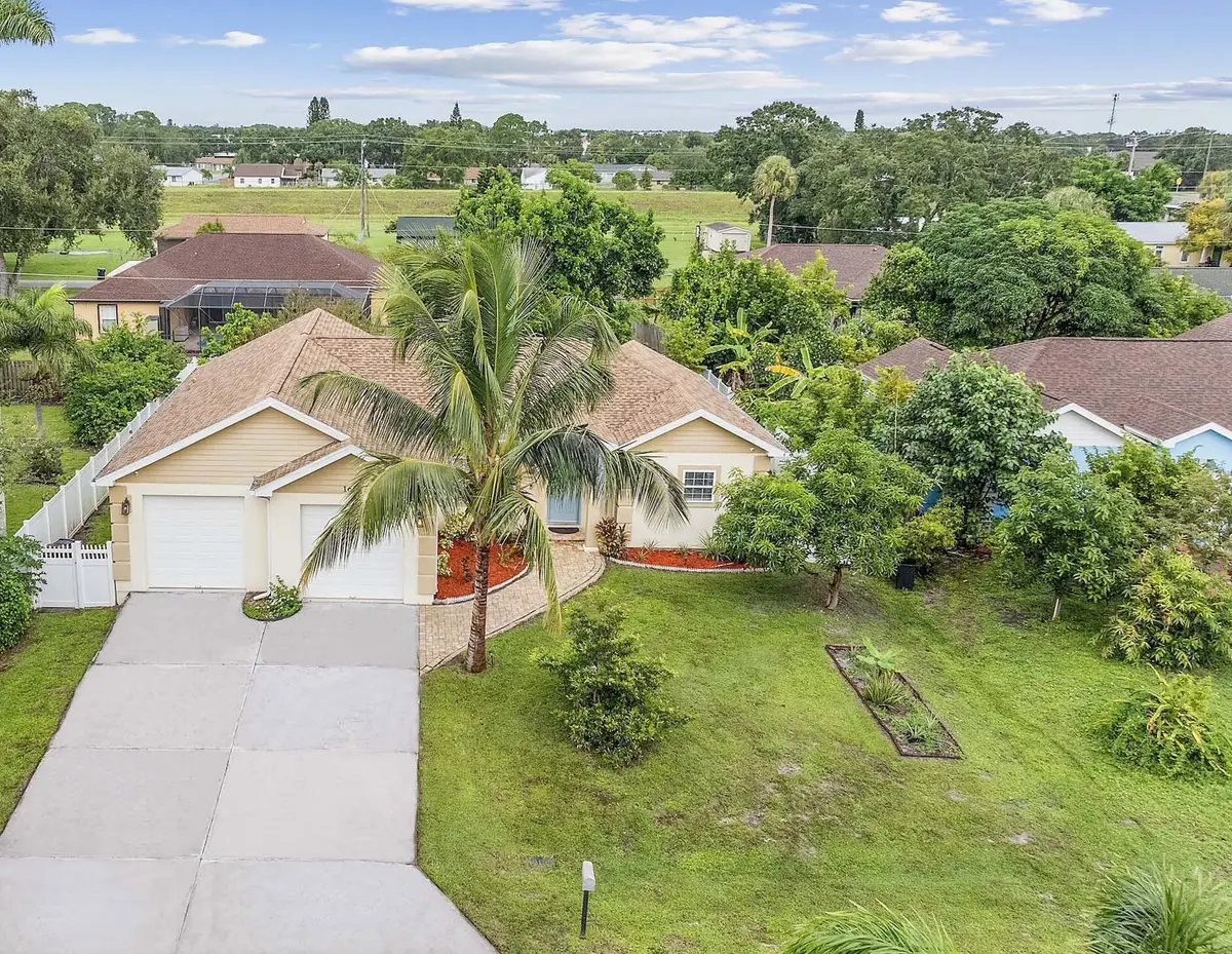 1651 Alpha Street Ne, Palm Bay, FL 32907 - Image #1