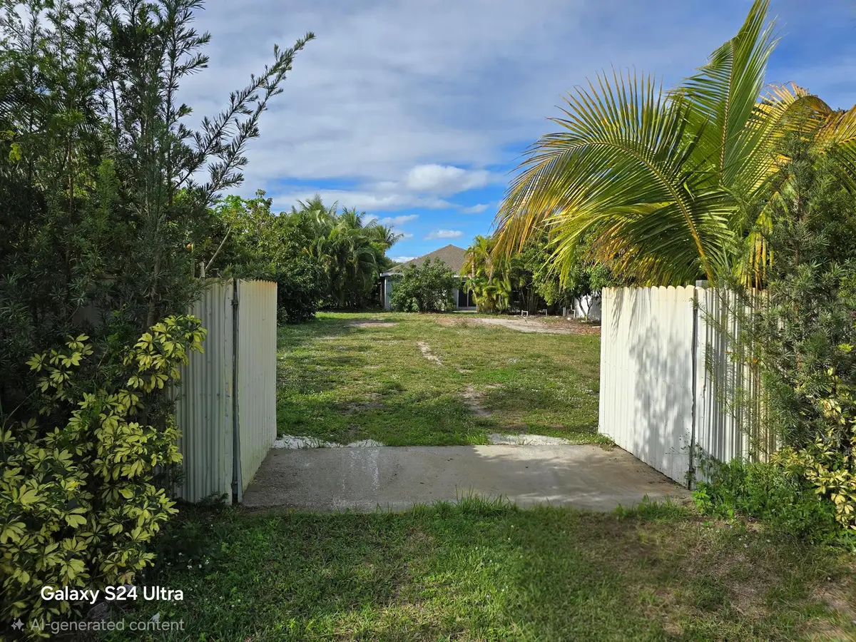 5676 SE Inez Avenue, Stuart, FL 34997 - Image #1