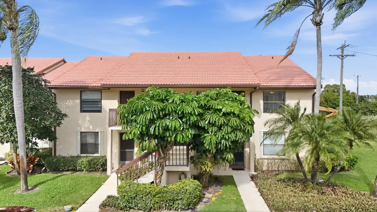 4542 Lucerne Lakes Boulevard E #206, Lake Worth, FL 33467 - Image #1