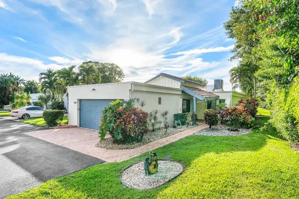 5501 Ainsley Court, Boynton Beach, FL 33437