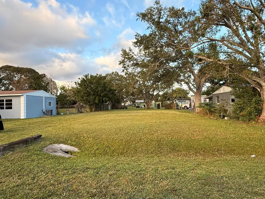 2603 S 29th Street, Fort Pierce, FL 34981 - Image #2