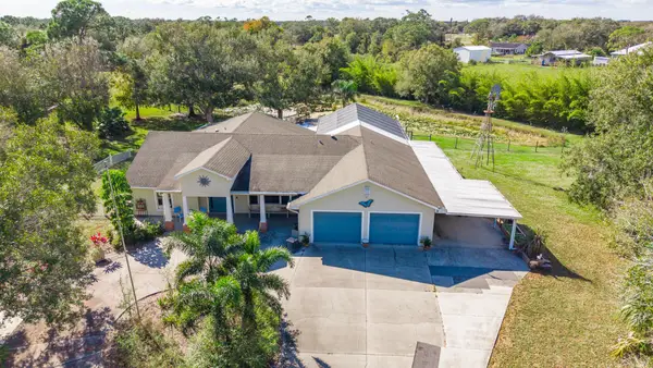 2990 NE 52nd Drive, Okeechobee, FL 34972