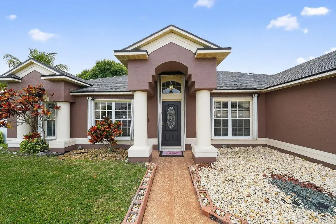 1530 SW Escobar Lane, Port Saint Lucie, FL 34953 - Image #1