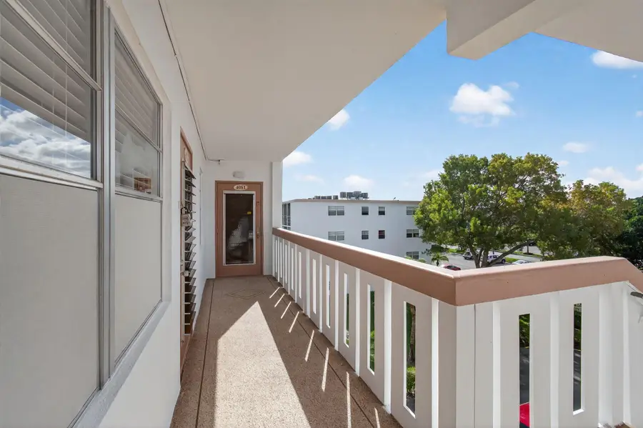 4082 Wolverton, Boca Raton, FL 33434 - Image #3