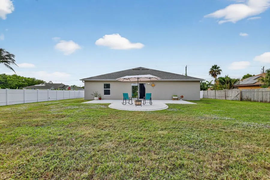 3002 SE East Blackwell Drive, Port Saint Lucie, FL 34952 - Image #3
