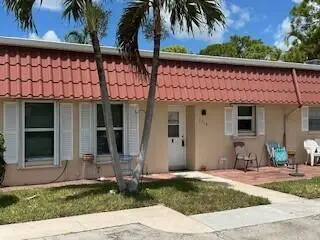 676 Laconia Circle #B, Lake Worth, FL 33467