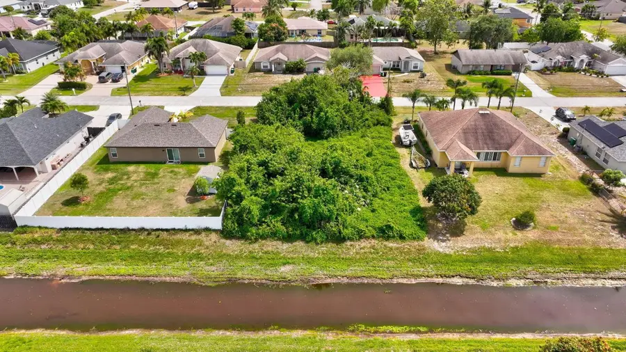 373 SW Millard Drive, Port Saint Lucie, FL 34953 - Image #2