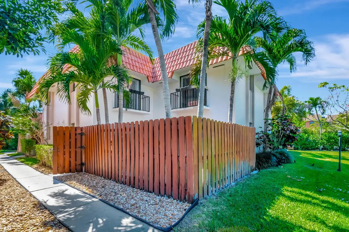 1251 S Federal Highway #102, Boca Raton, FL 33432 - Image #1