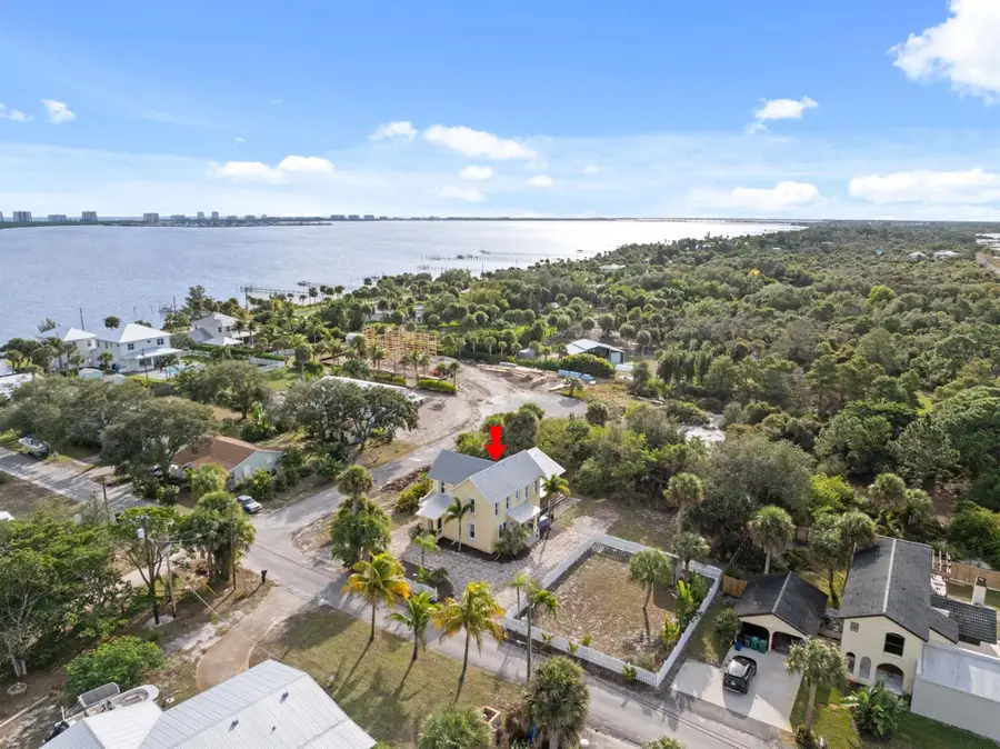 109 Riverview Drive, Jensen Beach, FL 34957 - Image #3