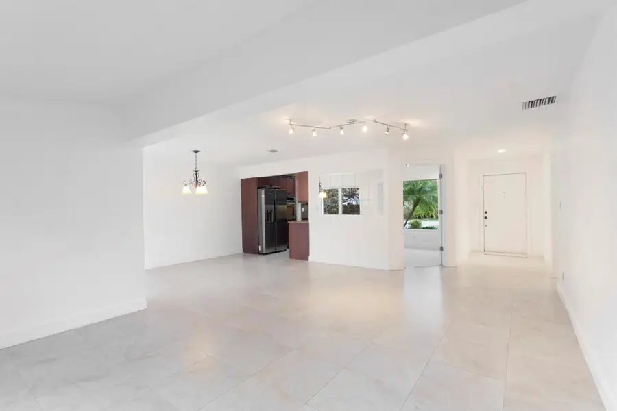 2940 NE 18th Street, Pompano Beach, FL 33062 - Image #3