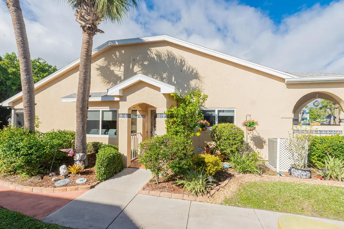 1638 SE Green Acres Circle #G101, Port Saint Lucie, FL 34952 - Image #1