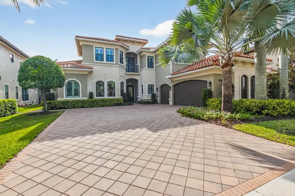 8277 Hawks Gully Avenue, Delray Beach, FL 33446
