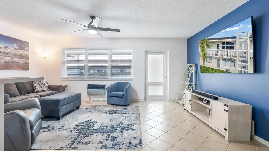 77 Markham D, Deerfield Beach, FL 33442 - Image #3