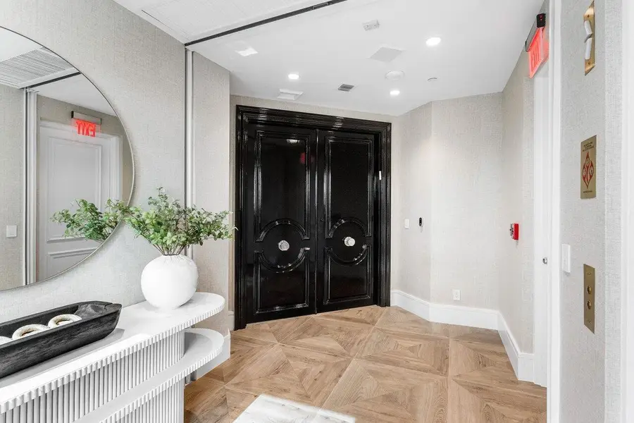 7383 Orangewood Lane #501, Boca Raton, FL 33433 - Image #2