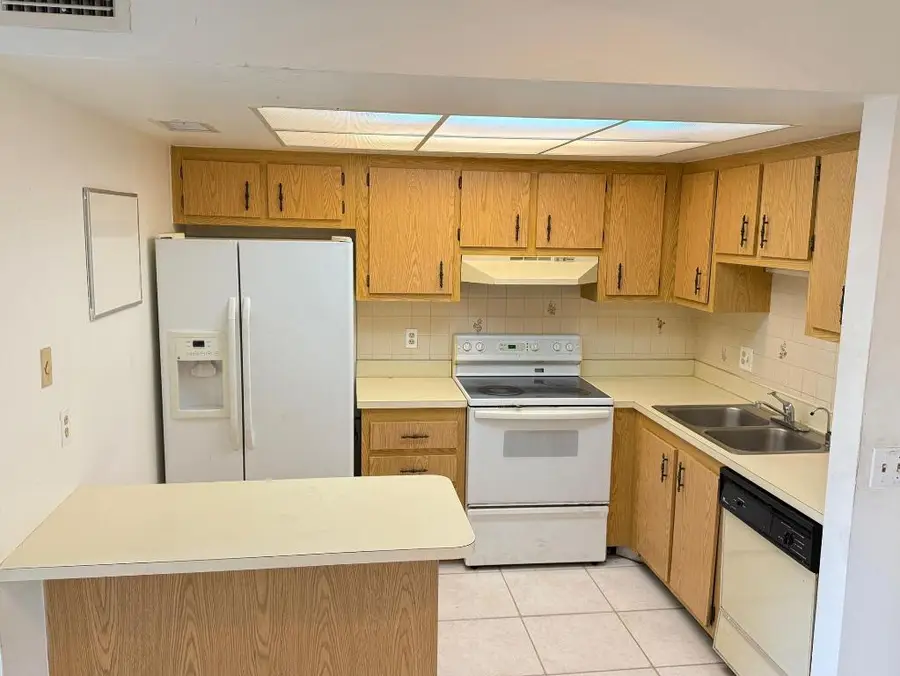 4239 Oak Terrace Drive, Greenacres, FL 33463 - #2