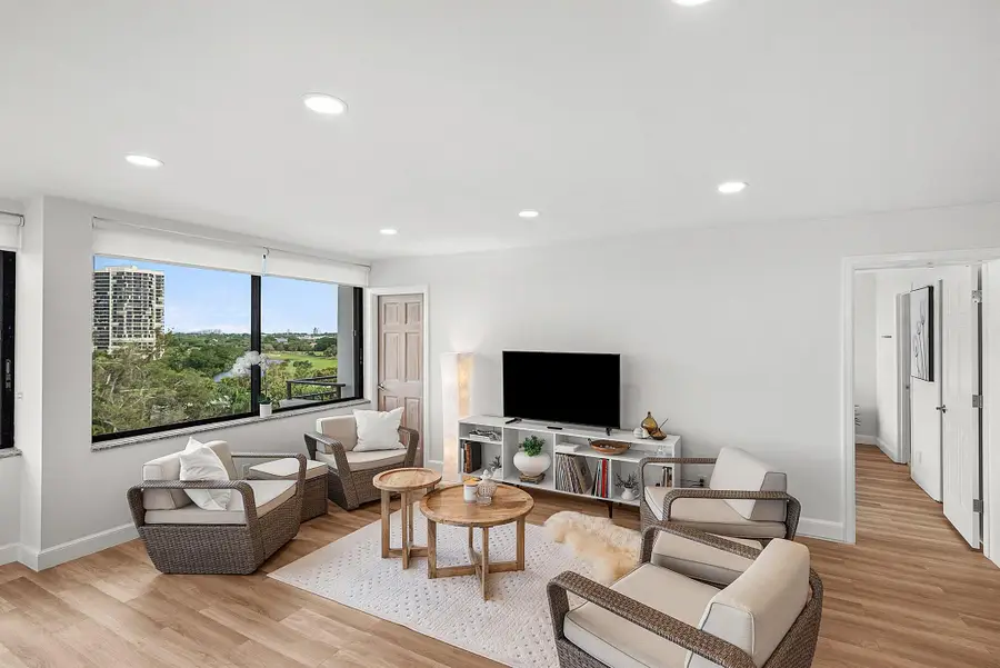 1500 Presidential Way #703, West Palm Beach, FL 33401 - Image #2