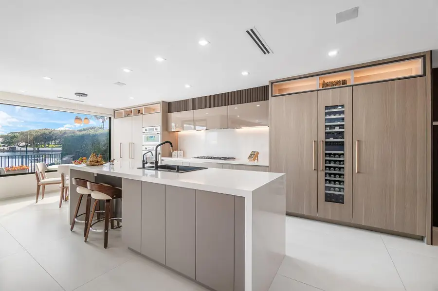 5326 Boca Marina Circle N, Boca Raton, FL 33487 - Image #2