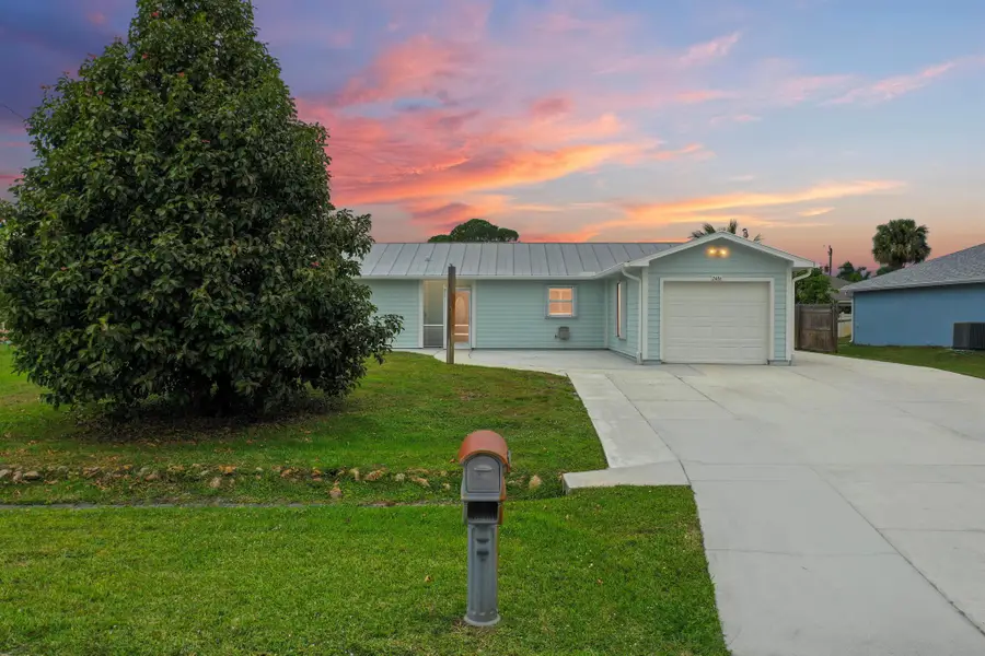 2486 SW Waikiki Street, Port Saint Lucie, FL 34953 - Image #2