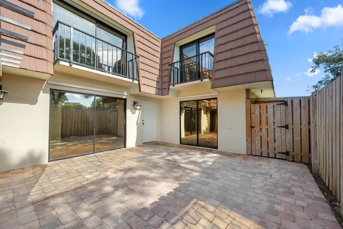 1907 19th Lane, Palm Beach Gardens, FL 33418 - Image #1