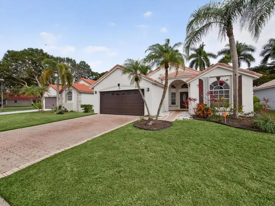 1971 Oak Berry Circle, Wellington, FL 33414 - Image #2
