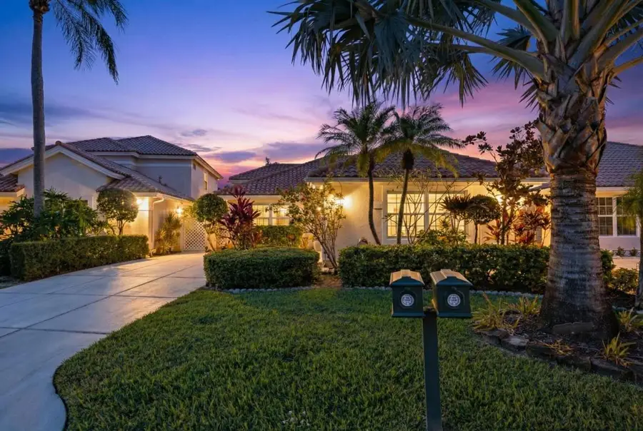 122 Eagleton Lane, Palm Beach Gardens, FL 33418 - Image #3