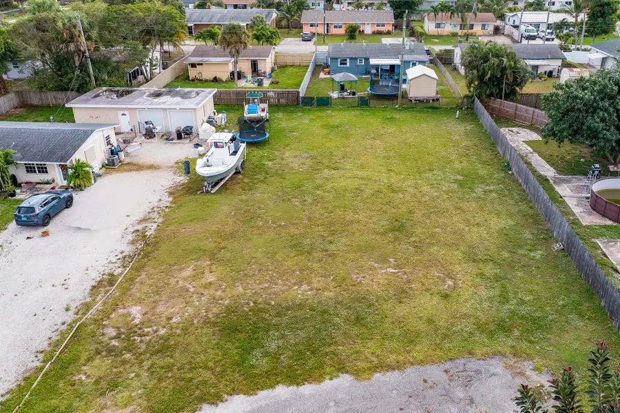 000 Uranus Terrace, Palm Beach Gardens, FL 33403 - Image #2