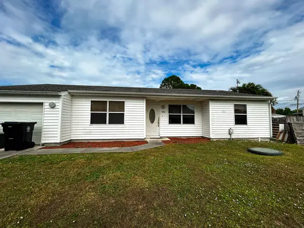 1853 SE Dranson Circle, Port St Lucie, FL 34952