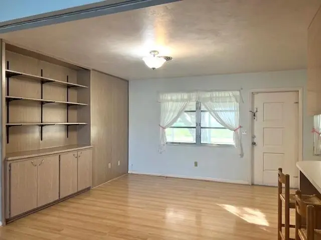 100 Royal Palm Way, Belle Glade, FL 33430 - Image #2