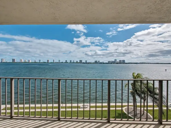 801 Lake Shore Drive #502, Lake Park, FL 33403