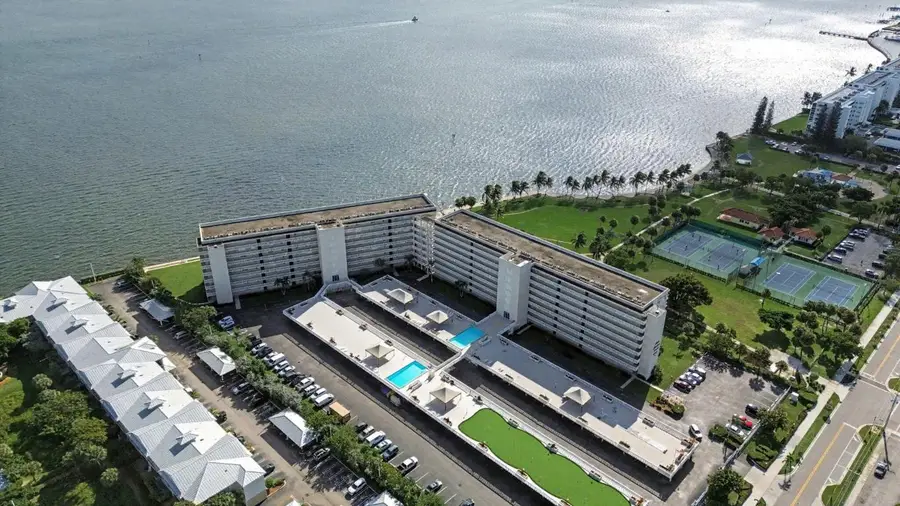 801 Lake Shore Drive #502, Lake Park, FL 33403 - Image #3