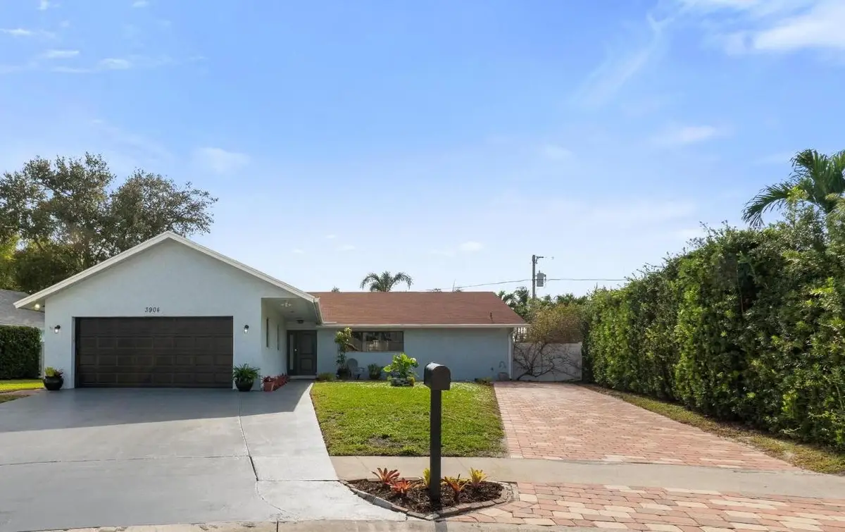 3904 NW Tracewood Lane, Boynton Beach, FL 33436 - Image #1