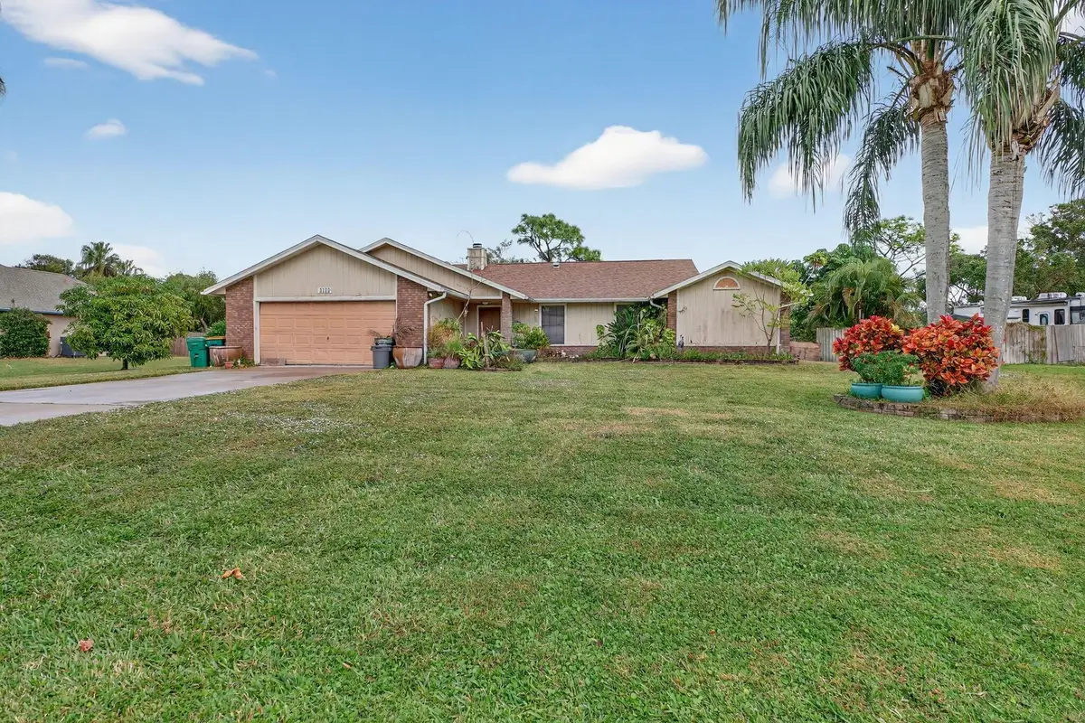 3133 Fairview Drive, Melbourne, FL 32934 - Image #1