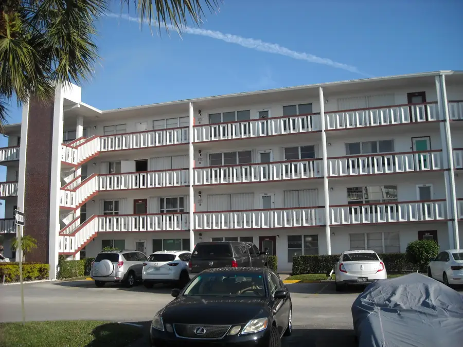 103 Greenbrier C, West Palm Beach, FL 33417 - #2