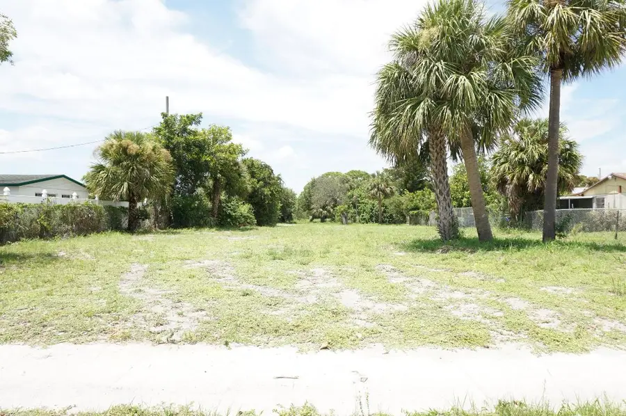 0 S Avenue, Riviera Beach, FL 33404 - Image #2