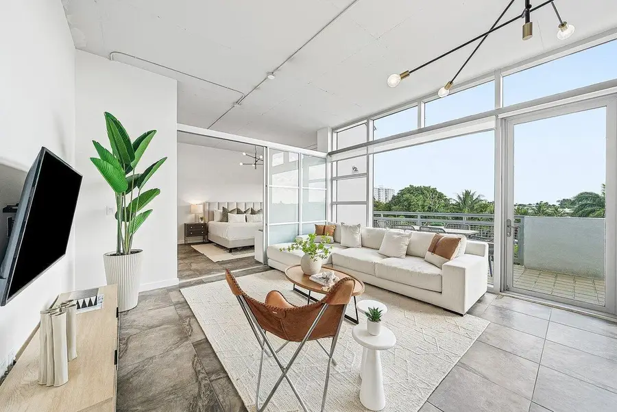 365 SE 6th Avenue #403, Delray Beach, FL 33483 - Image #3