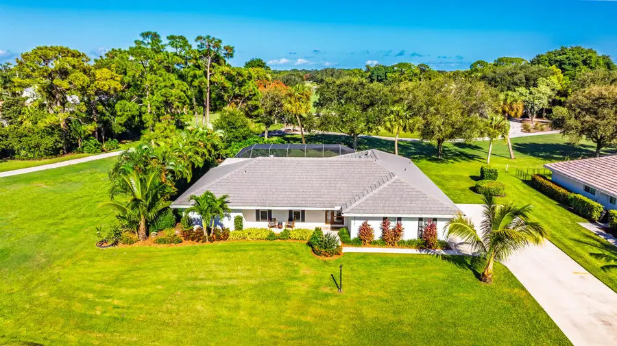 3771 SE Fairway W, Stuart, FL 34997 - Image #2