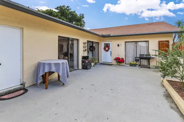 1040 Summit Place Circle #A, West Palm Beach, FL 33415