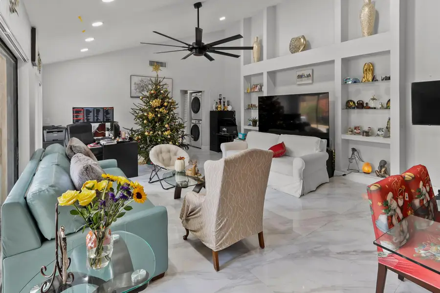 1040 Summit Place Circle #A, West Palm Beach, FL 33415 - Image #2