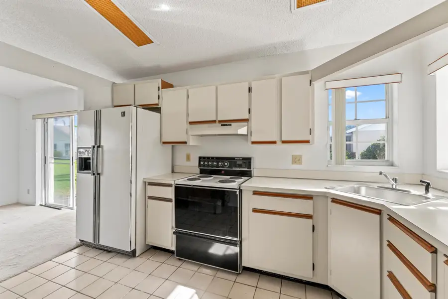 1261 Pine Sage Circle, West Palm Beach, FL 33409 - Image #3