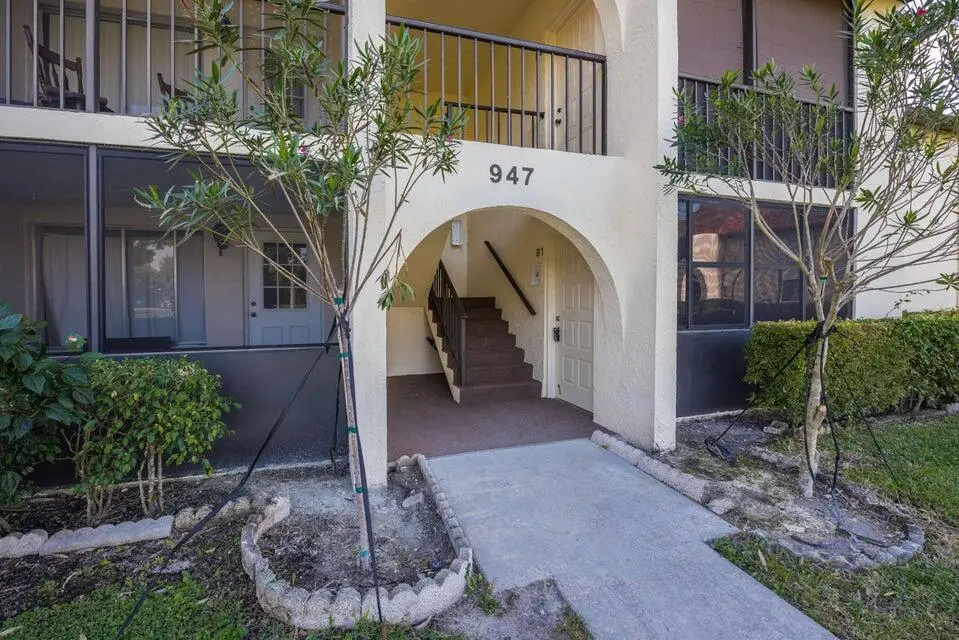 4765 Sable Pine Circle #B1, West Palm Beach, FL 33417 - Image #1
