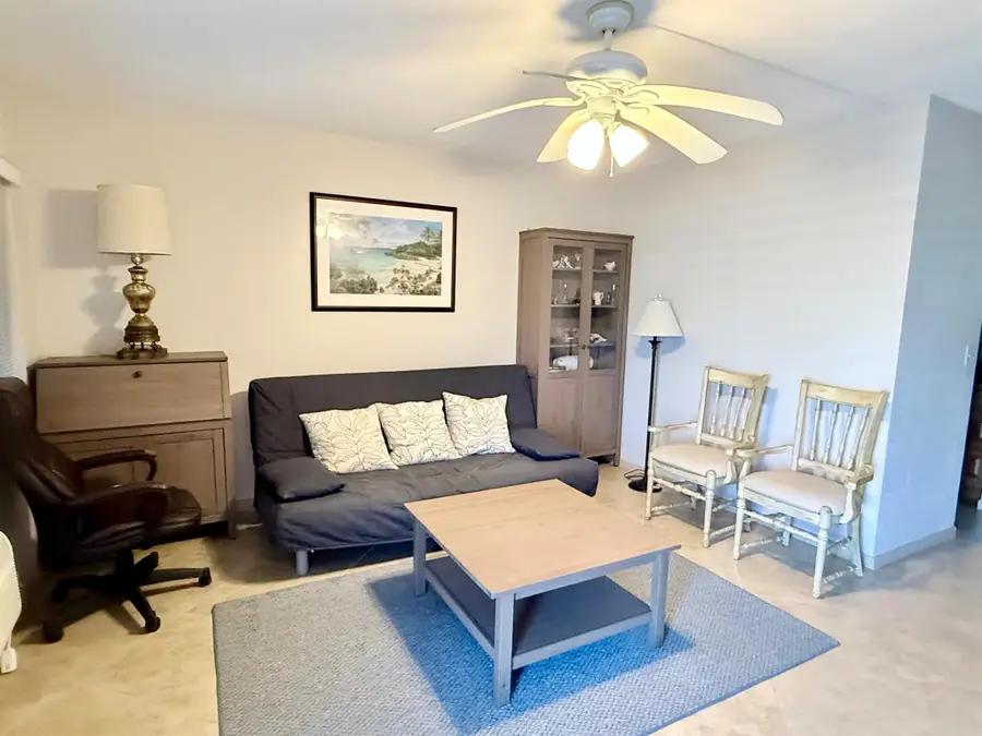 2204 Lake Osborne Drive #5, Lake Worth Beach, FL 33461 - Image #3