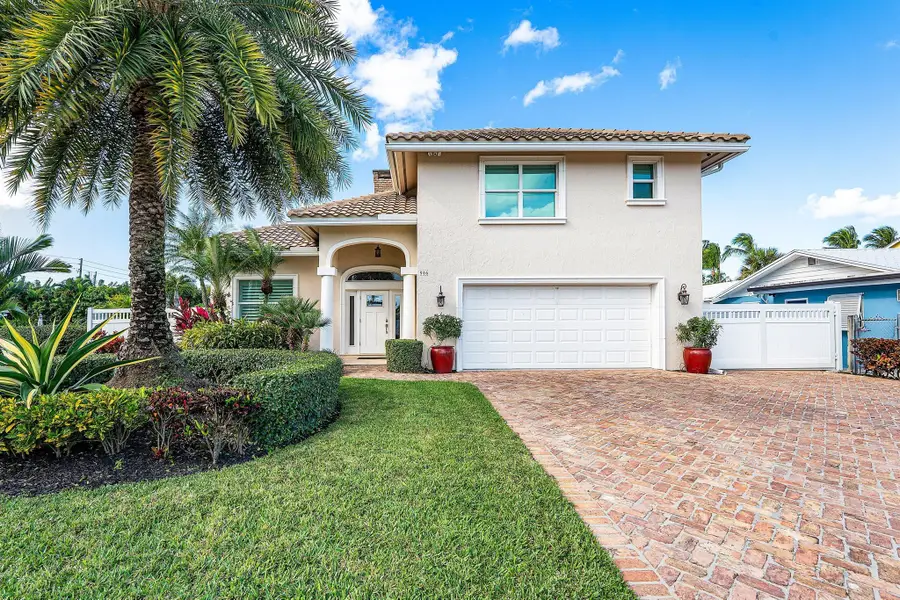 906 Dolphin Drive, Jupiter, FL 33458 - Image #2