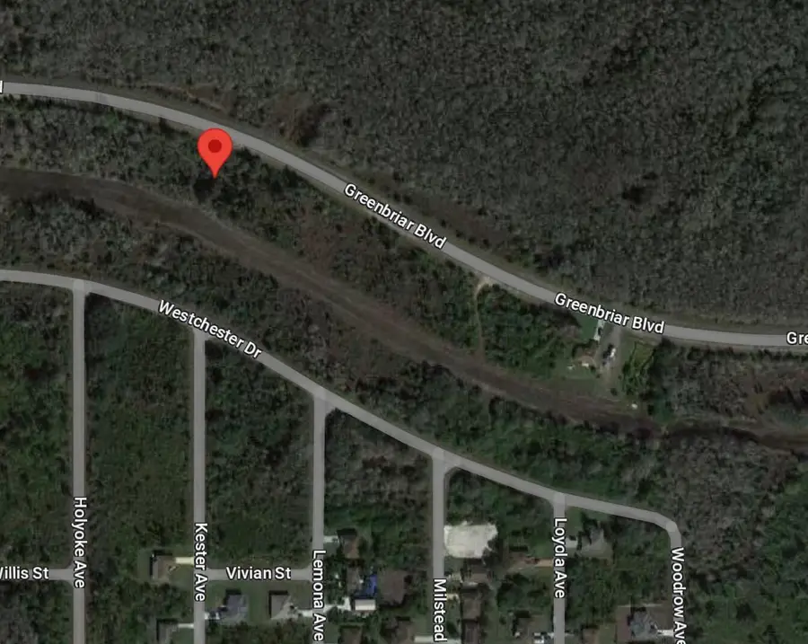 483 Greenbriar Boulevard, Lehigh Acres, FL 33972 - Image #3