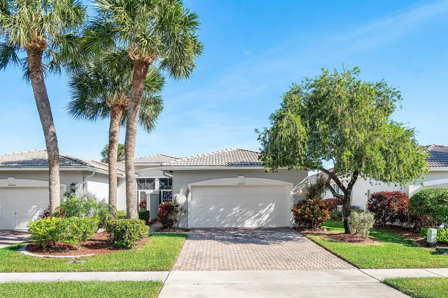 10605 Royal Caribbean Circle, Boynton Beach, FL 33437 - Image #2