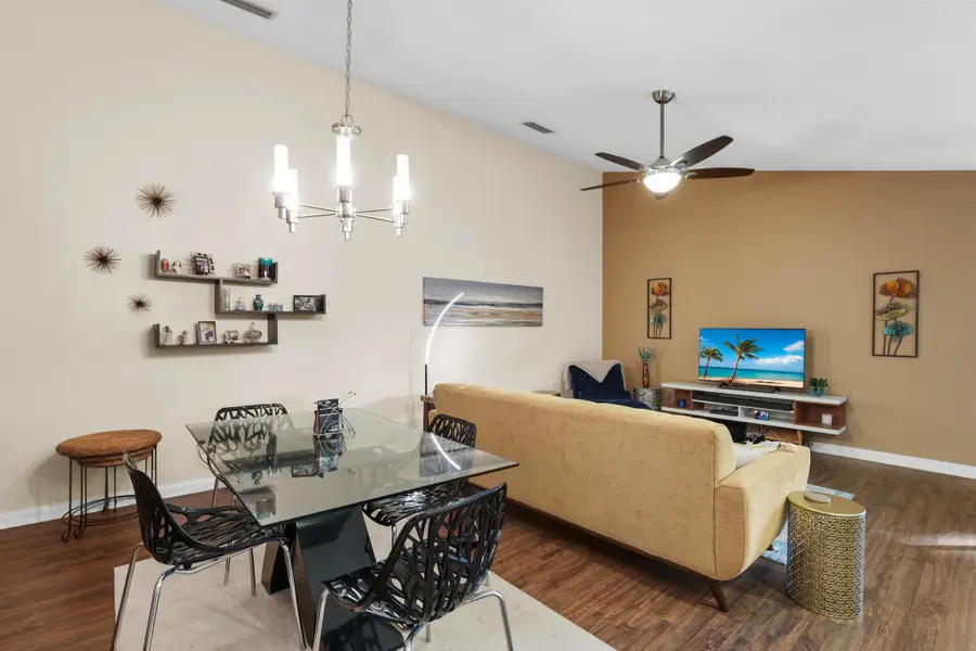 2404 Pin Oak Court, Palm Beach Gardens, FL 33410 - Image #3