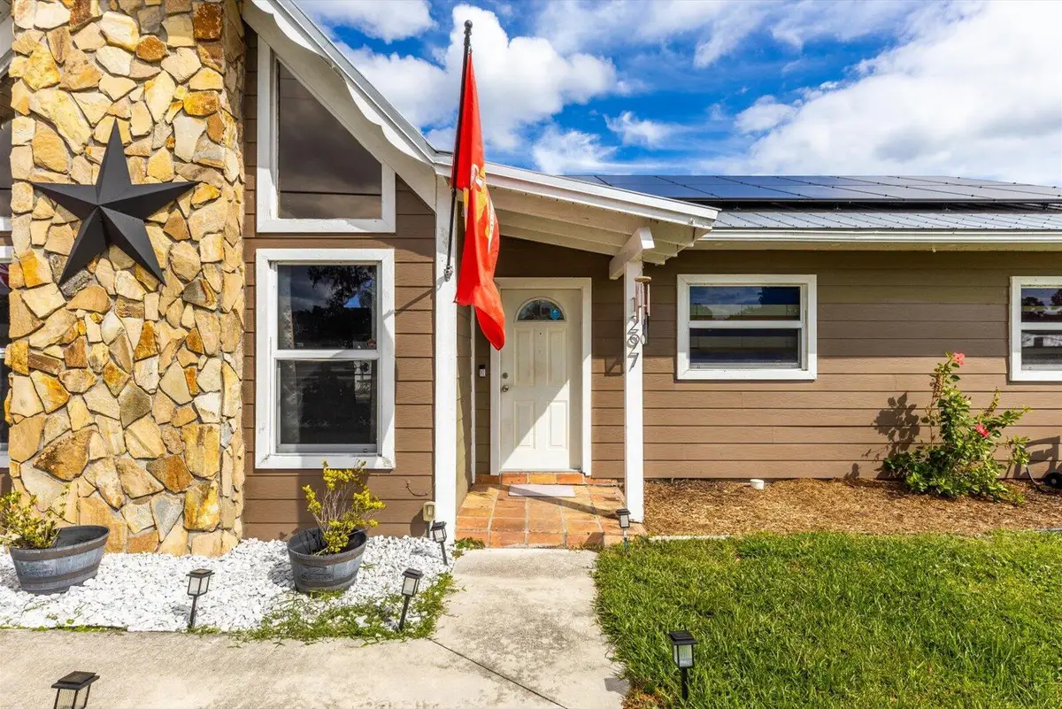 1297 SE Floresta Drive, Port Saint Lucie, FL 34983 - Image #1